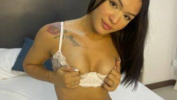 Looking for the hottest new Latina talent? Our website features exclusive casting videos shot in Colombia, showcasing the sexiest and most talented models in the region. Check out our collection today!