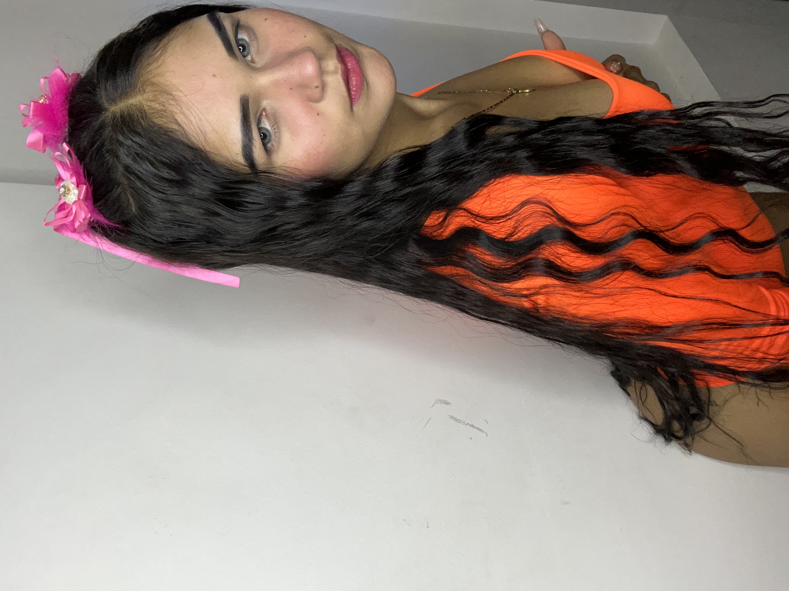 Love Teen Showing Her Latina Tits